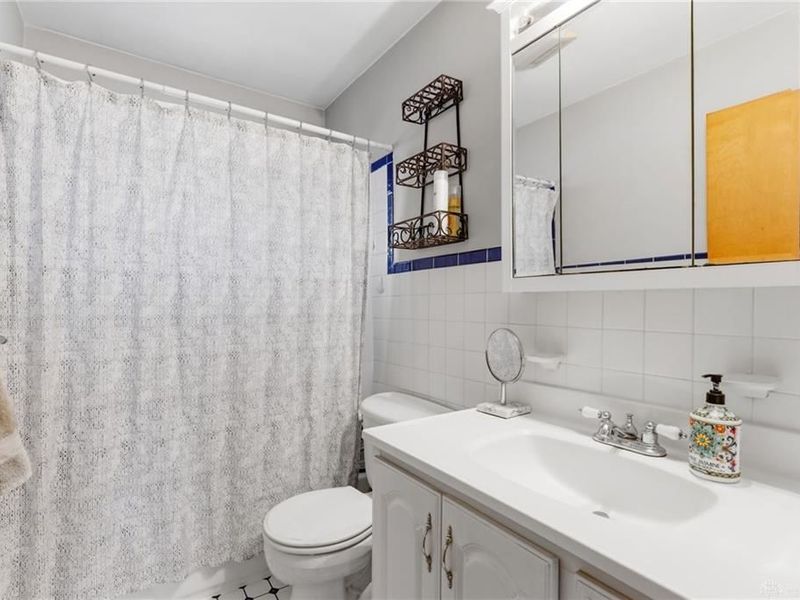 5799 Bayside Drive, Dayton, OH 45431 Photo 14