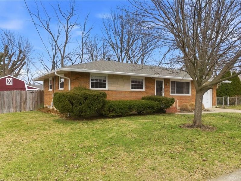 5799 Bayside Drive, Dayton, OH 45431 Photo 2