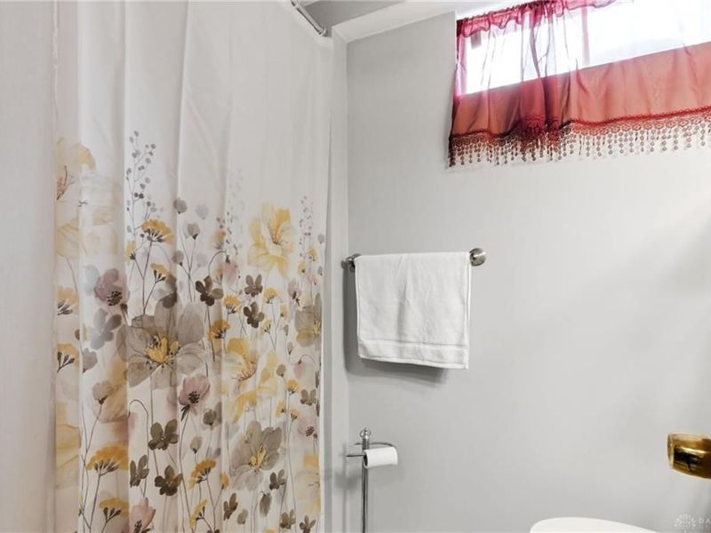 5799 Bayside Drive, Dayton, OH 45431 Photo 22