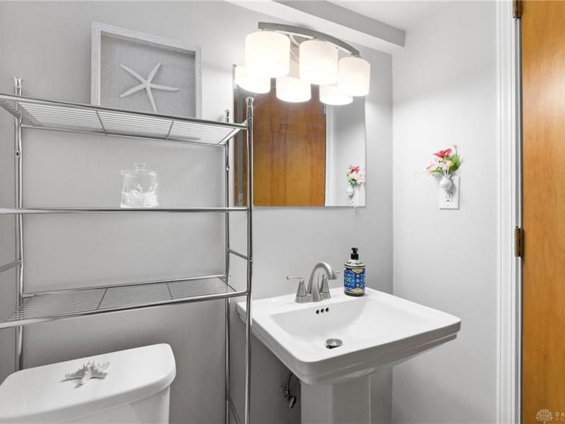 5799 Bayside Drive, Dayton, OH 45431 Photo 23