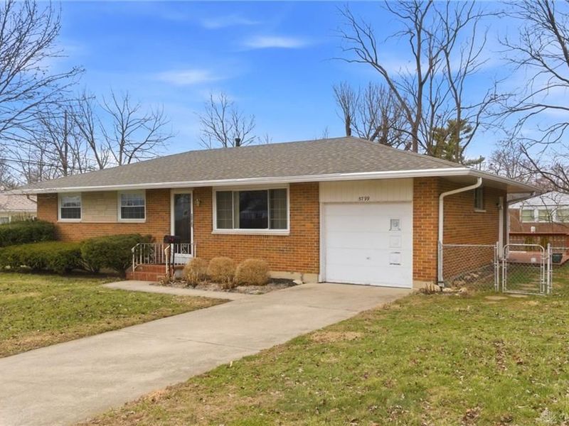 5799 Bayside Drive, Dayton, OH 45431 Photo 3