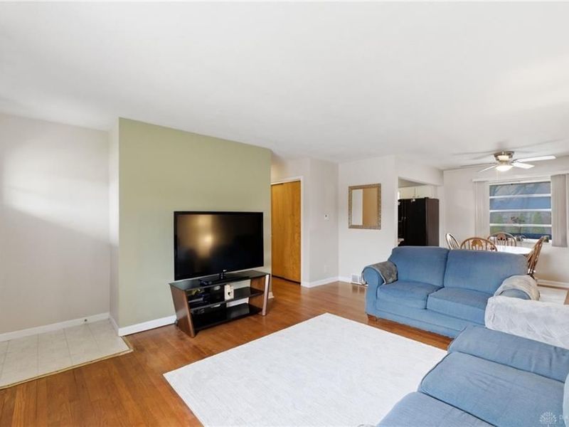 5799 Bayside Drive, Dayton, OH 45431 Photo 5