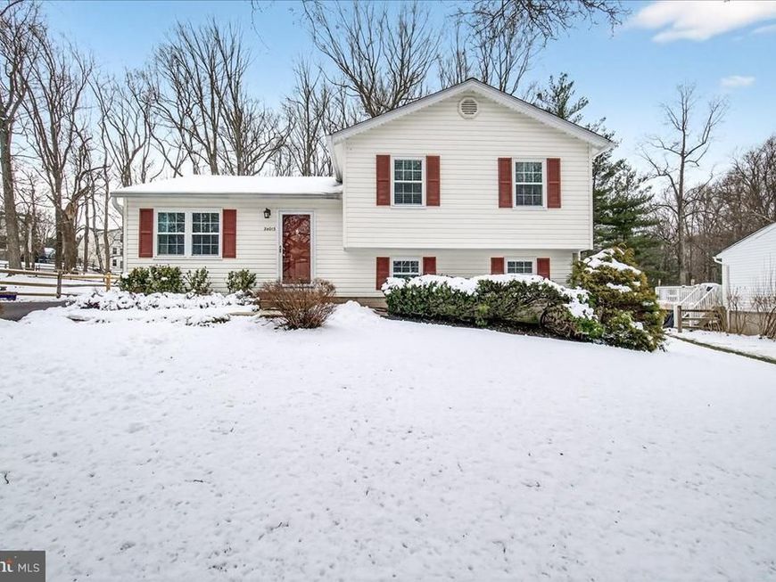 24013 Bush Hill Road, Gaithersburg, MD 20882 Main Photo