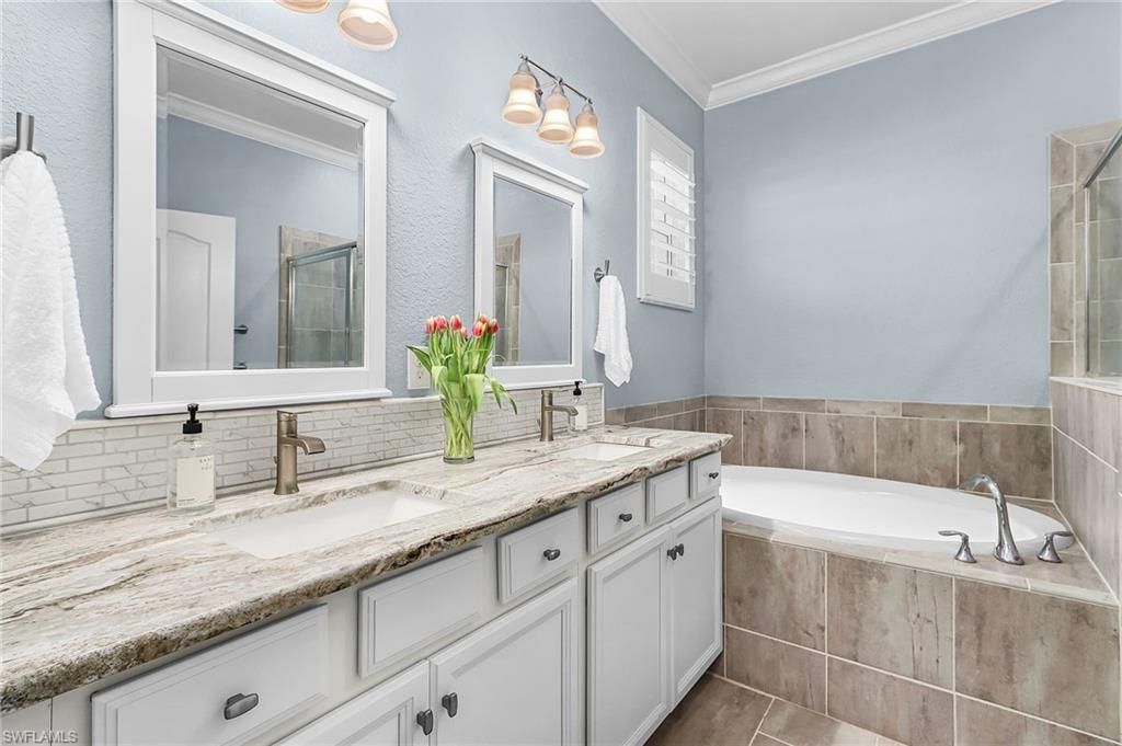 10500 Pistoia Dr, Fort Myers, FL 33913 Photo