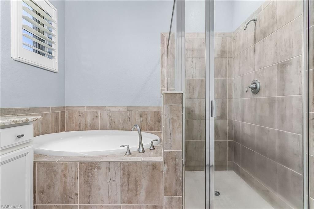 10500 Pistoia Dr, Fort Myers, FL 33913 Photo