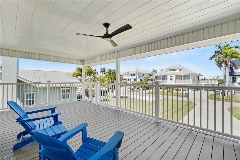 942 Prescott St, Fort Myers Beach, FL 33931 Photo
