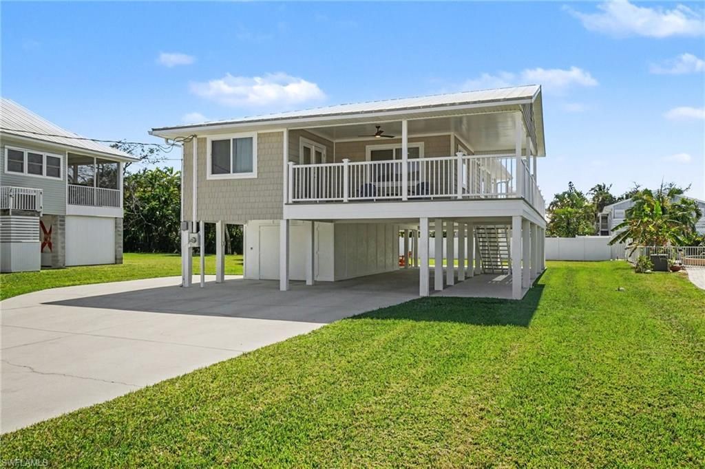 942 Prescott St, Fort Myers Beach, FL 33931 Photo