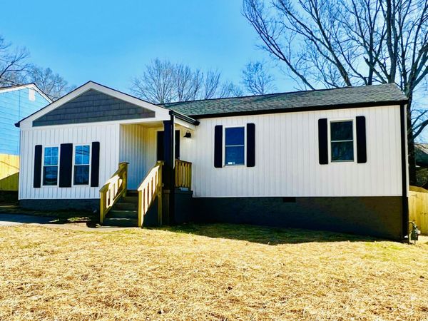2106 Mcbrien Road, Chattanooga, TN 37412