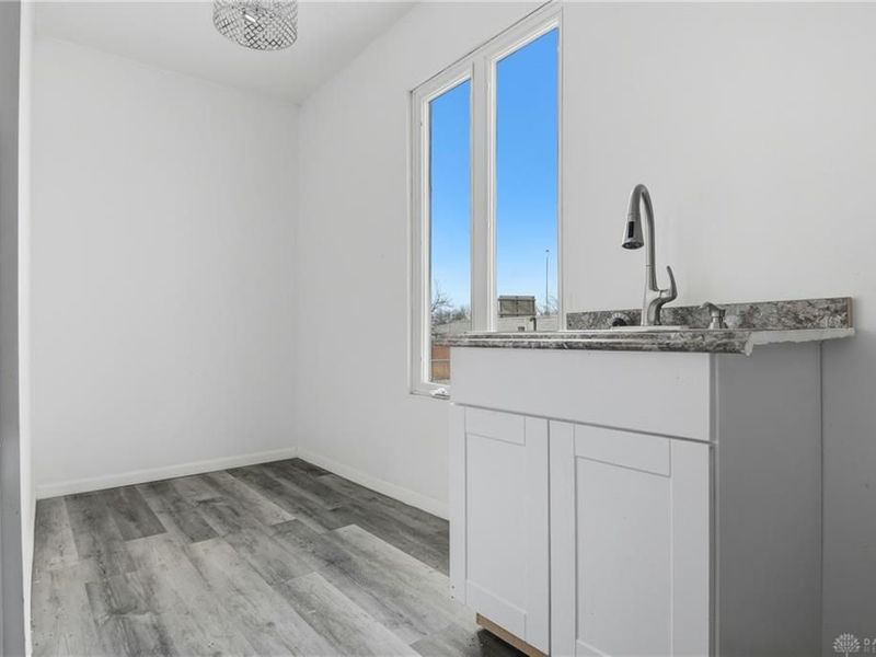 1345 Jordan Avenue, Dayton, OH 45410 Photo 13