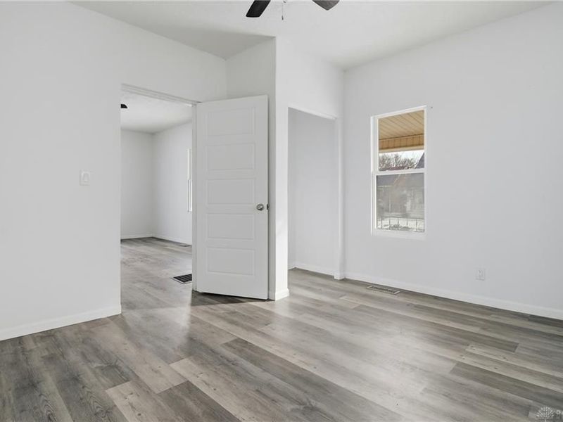 1345 Jordan Avenue, Dayton, OH 45410 Photo 8