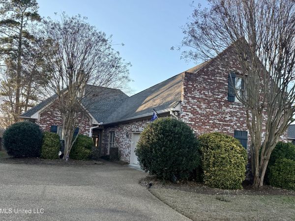 719 Esplanade Drive, Ridgeland, MS 39157