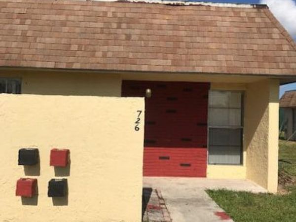 726 SW 73rd Avenue, Unit 26, North Lauderdale, FL 33068