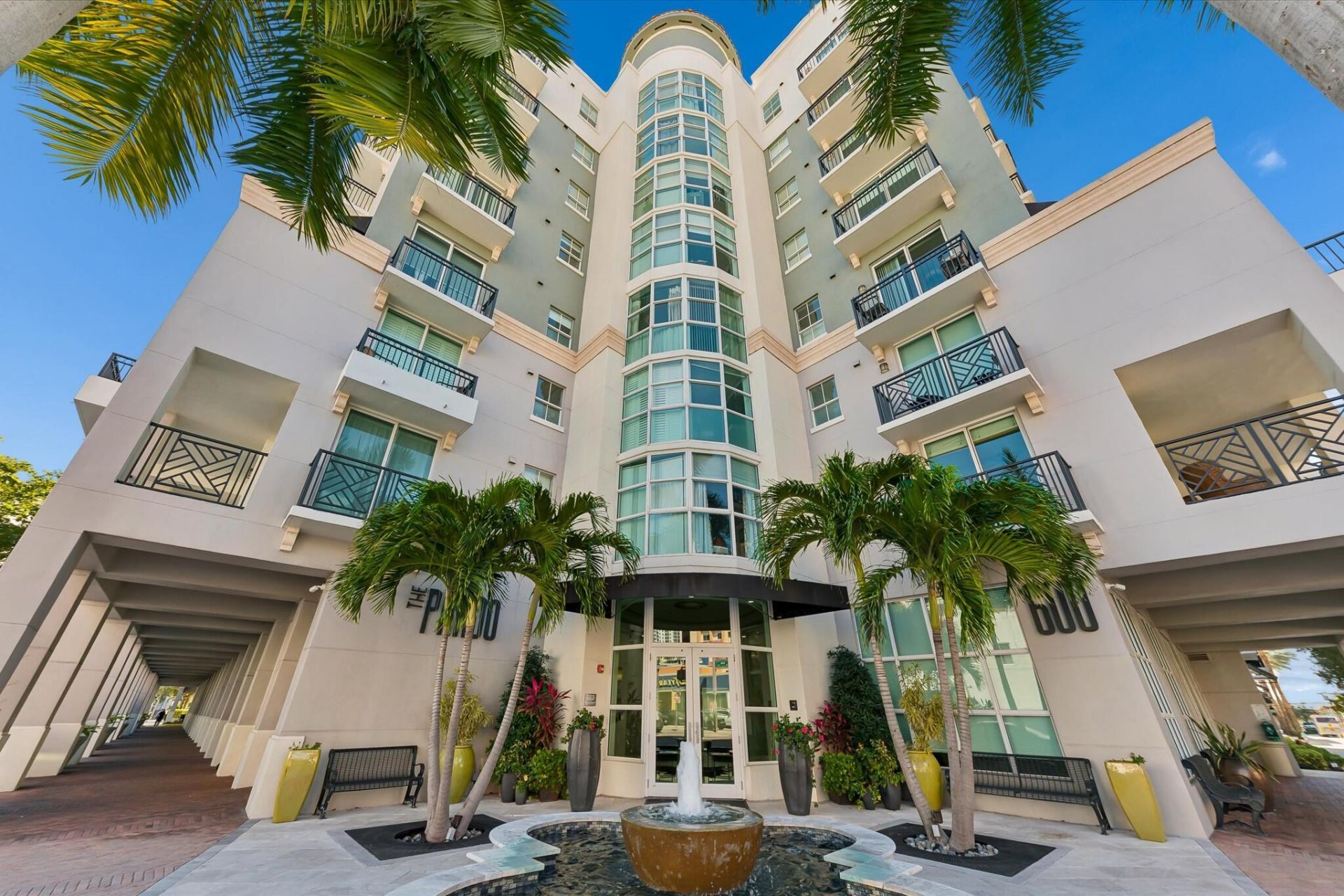 600 S Dixie Highway Highway, Unit 239, West Palm Beach, FL 33401 Photo