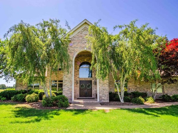 54 Middle Road, Conway, AR 72032