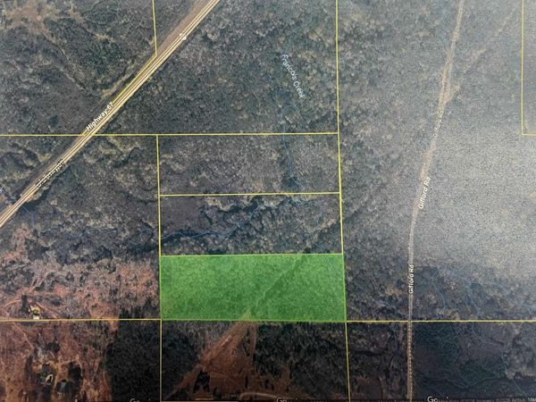 Gifford Road , Malvern, AR 72104