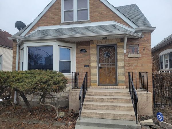 7330 S Oakley Avenue , Chicago, IL 60636