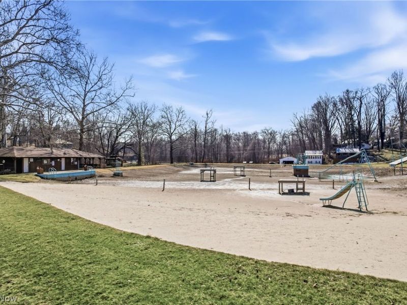 1511 Lake Front Drive, Salem, OH 44460 Photo 34