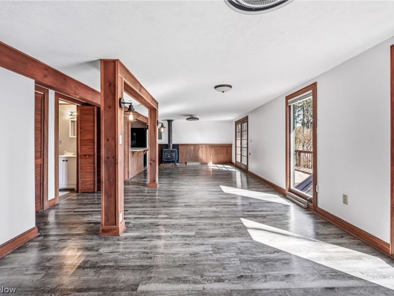 1511 Lake Front Drive, Salem, OH 44460 Photo 8