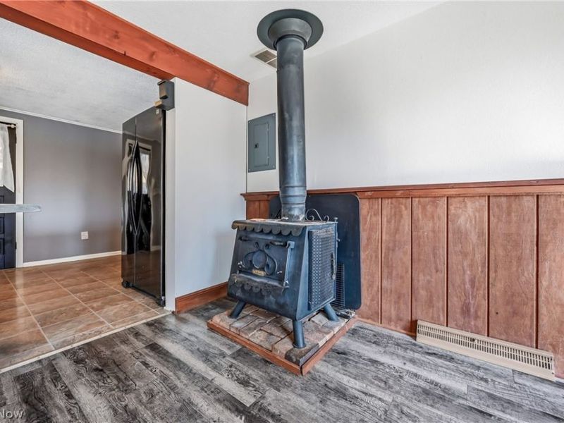 1511 Lake Front Drive, Salem, OH 44460 Photo 9