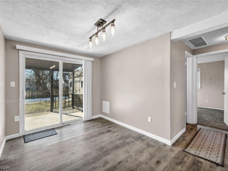 4890 Northwood Drive, Sheffield Village, OH 44054 Photo 10