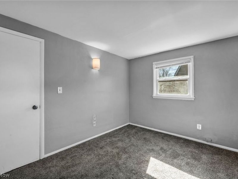 4890 Northwood Drive, Sheffield Village, OH 44054 Photo 22