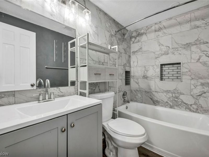 4890 Northwood Drive, Sheffield Village, OH 44054 Photo 29