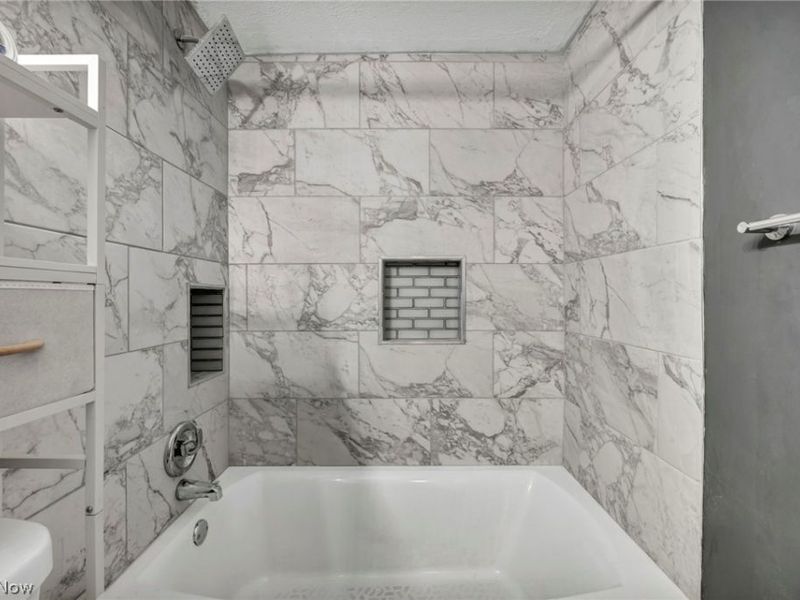 4890 Northwood Drive, Sheffield Village, OH 44054 Photo 30