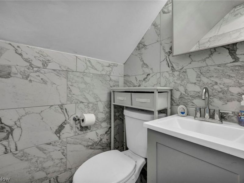 4890 Northwood Drive, Sheffield Village, OH 44054 Photo 31