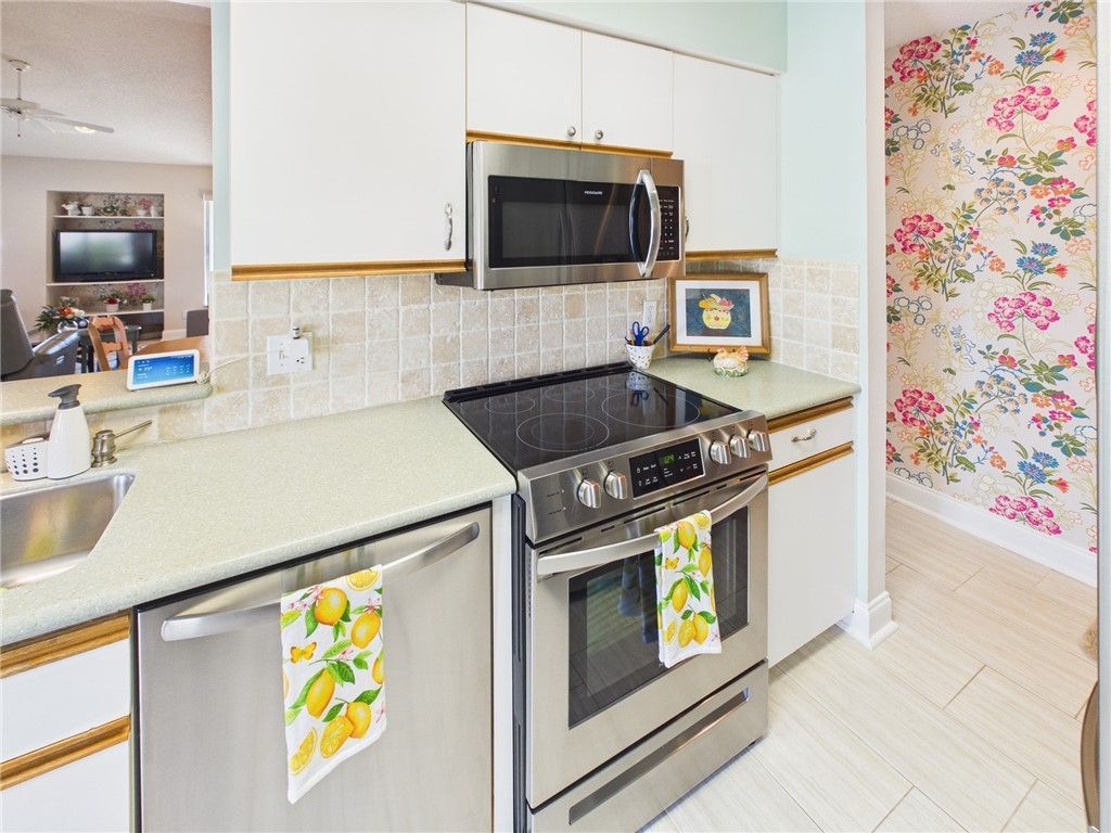 6234 Mirror Lake Manor, Unit 6234, Sebastian, FL 32958 Photo