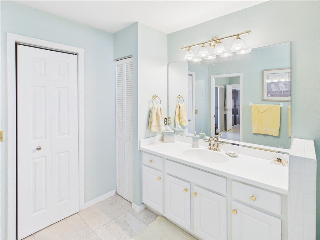 6234 Mirror Lake Manor, Unit 6234, Sebastian, FL 32958 Photo