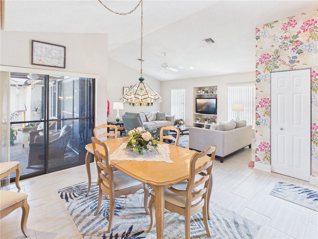 6234 Mirror Lake Manor, Unit 6234, Sebastian, FL 32958 Photo