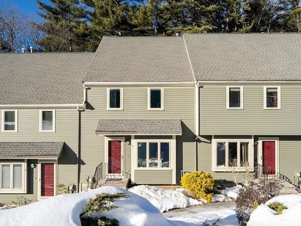 23 Deer Path, Unit 5, Maynard, MA 01754