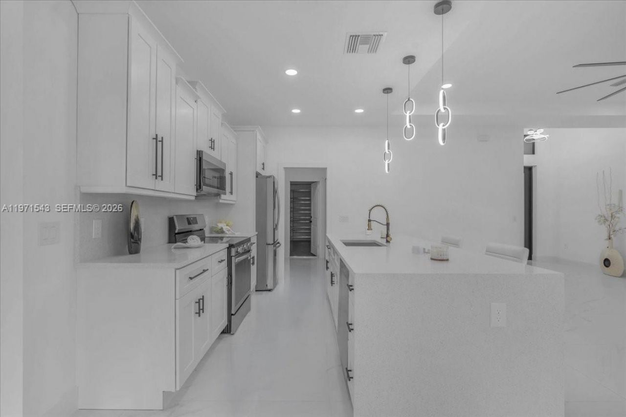 1201 Johns Ave, Lehigh Acres, FL 33909 Photo
