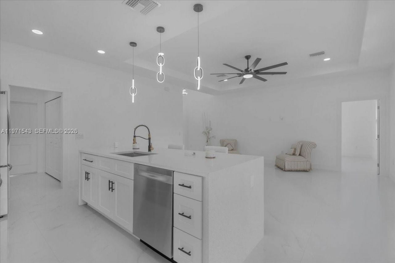 1201 Johns Ave, Lehigh Acres, FL 33909 Photo