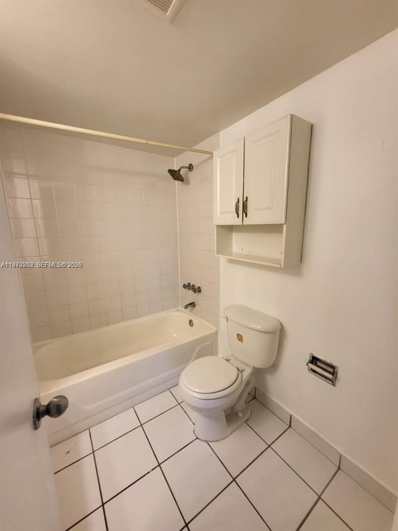 455 S Pine Island Rd, Unit 410C, Plantation, FL 33324 Photo
