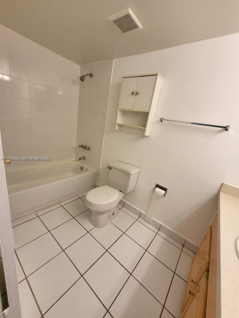 455 S Pine Island Rd, Unit 410C, Plantation, FL 33324 Photo