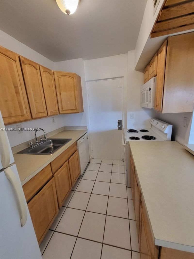 455 S Pine Island Rd , Unit 410C, Plantation, FL 33324 Photo