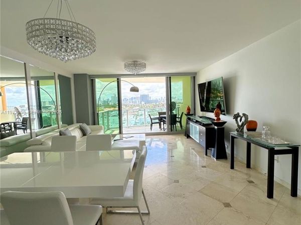 1455 Ocean Dr, Unit 1211, Miami Beach, FL 33139