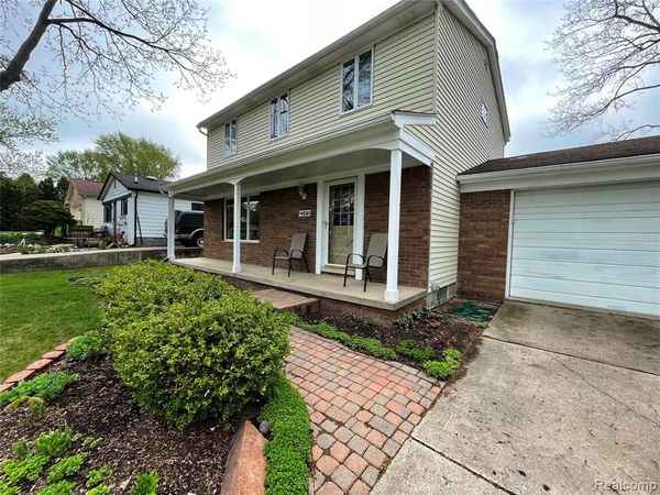 2145 Lakeshire Drive, West Bloomfield Twp, MI 48323