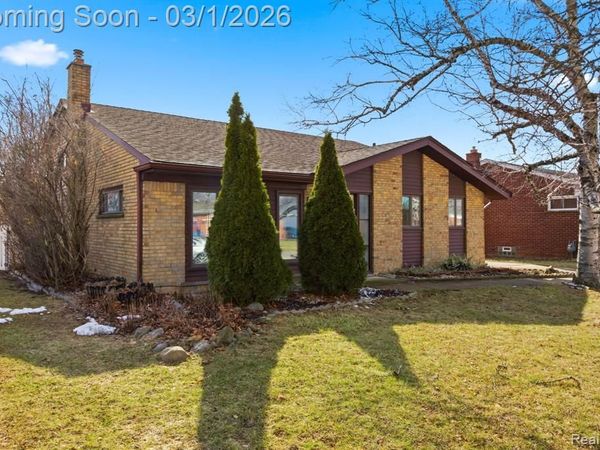 2765 Dunlop Street, Trenton, MI 48183