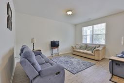 1028 Manassas Dr.  photo 4