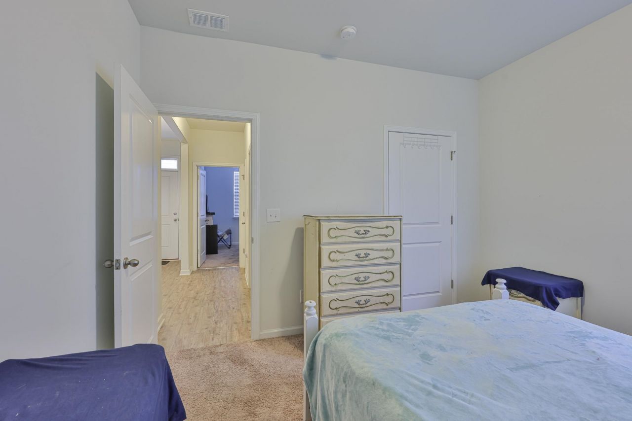 1028 Manassas Dr.  Photo 22