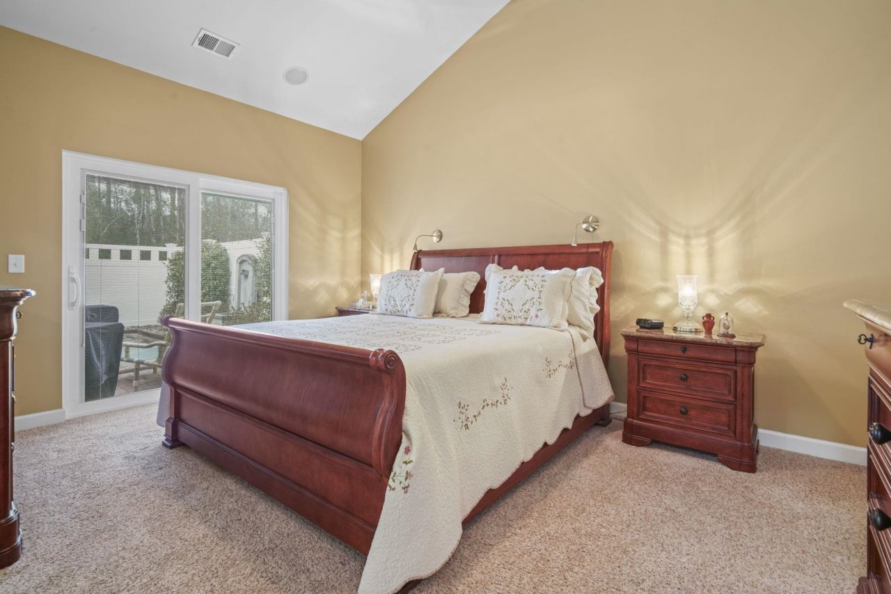 352 Arlington Circle  Photo 29