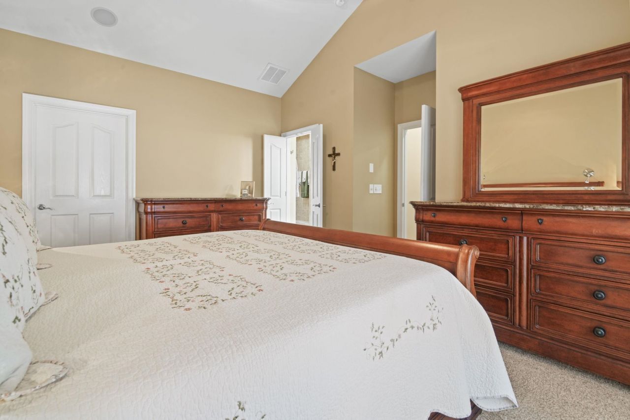 352 Arlington Circle  Photo 30