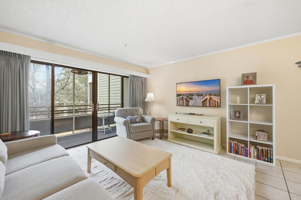 415 Ocean Creek Dr. Photo 6