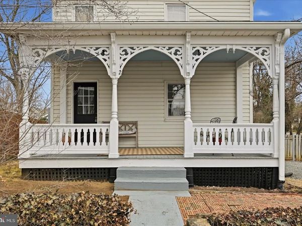 2 W MAIN STREET, BOYCE, VA 22620