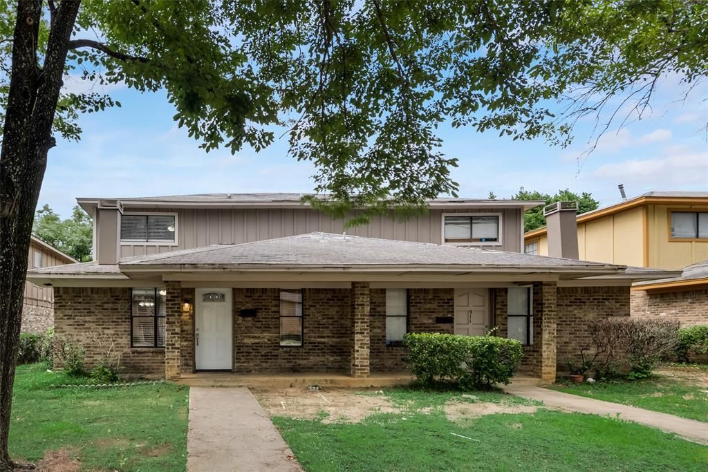 913 W Rochelle Road, Irving, TX 75062 Main Photo