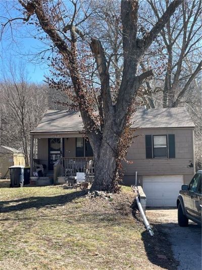 5525 Hardesty Avenue, Kansas City, MO 64130 Main Photo