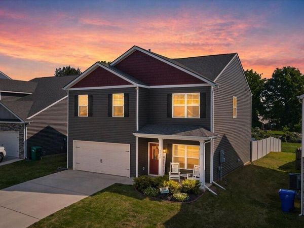 8036 Dennis Fox Lane, Knoxville, TN 37938