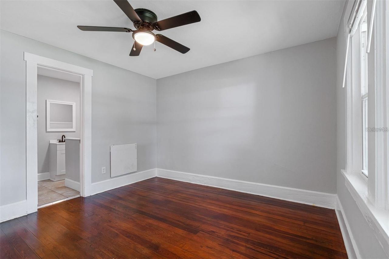 835 35th Avenue S, Saint Petersburg, FL 33705 Photo